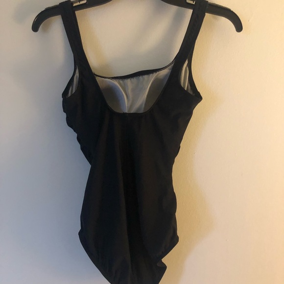 Black Speedo swim wear - Picture 3 of 3